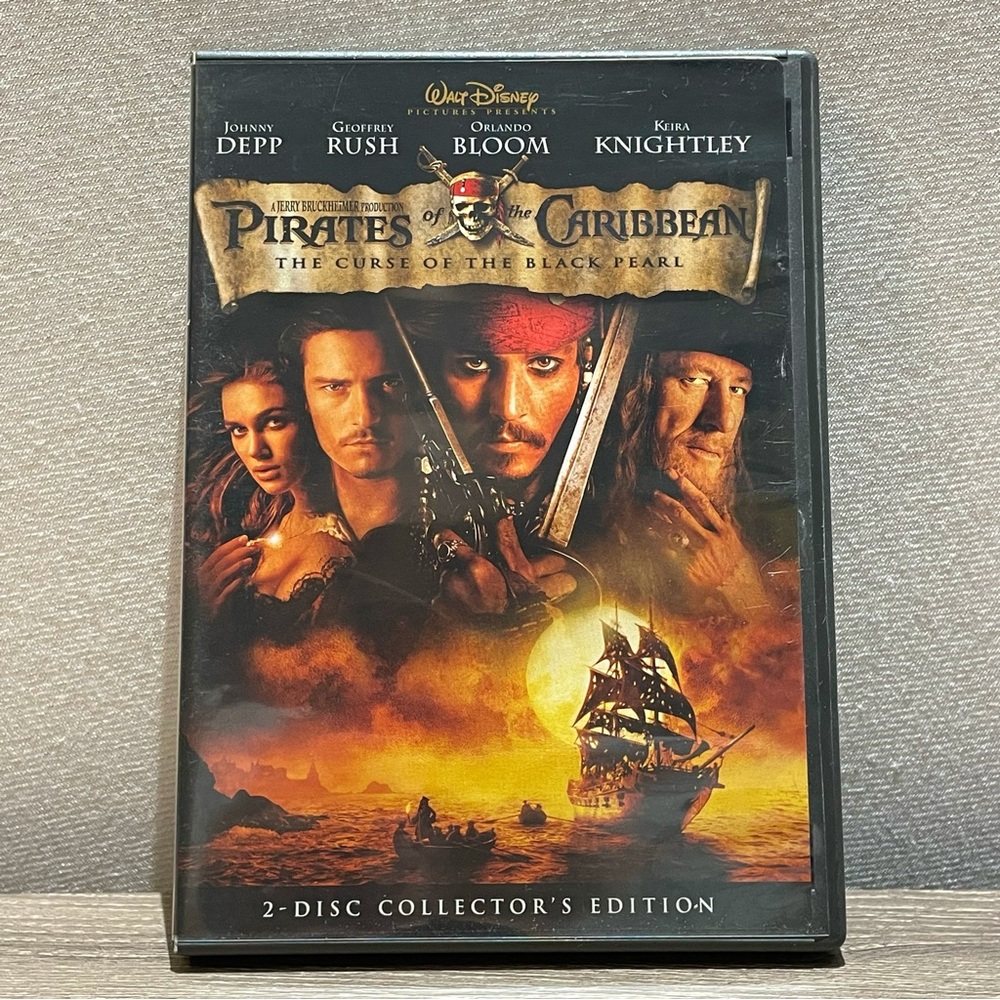 DISNEY PIRATES OF THE CARRIBEAN DVD 2 Disc Movie Classic